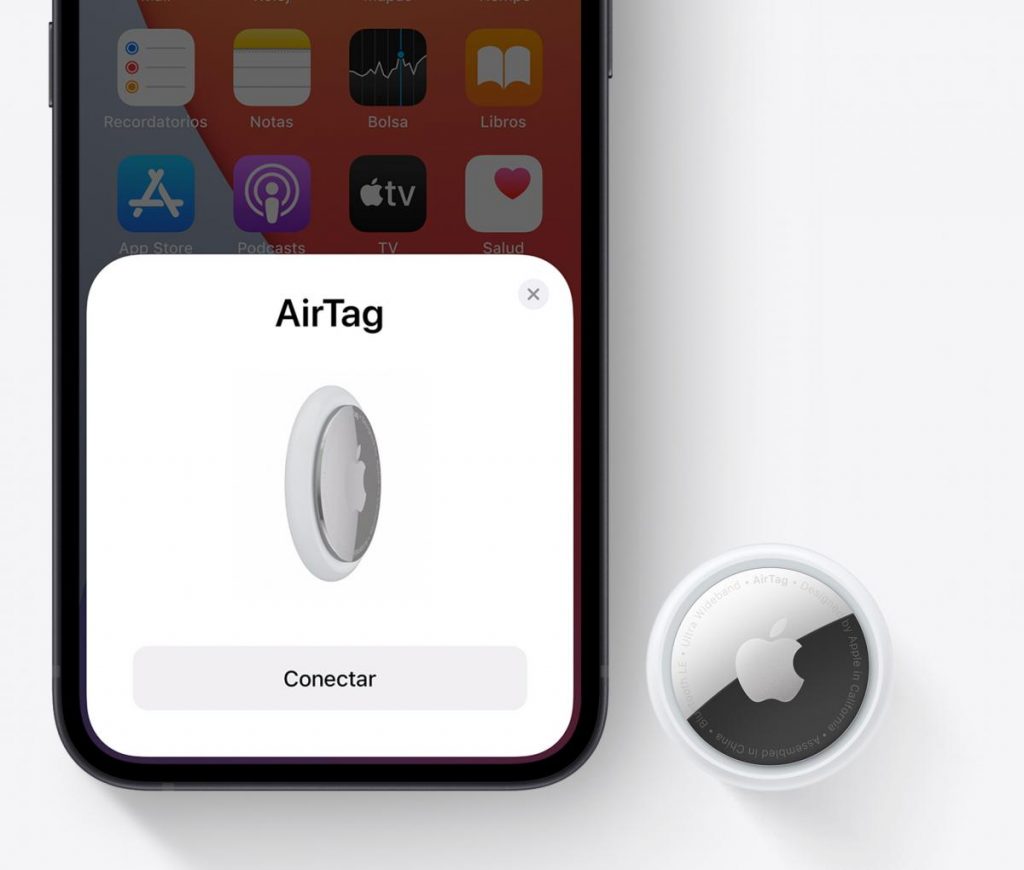¿Conoces el AirTag de Apple? Si eres muy olvidadizo o olvidadiza, te interesa.