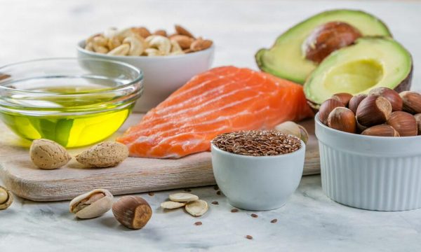 ¿Qué alimentos contienen ácidos grasos omega-3?