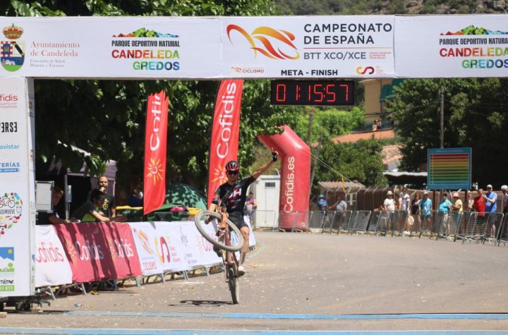 David Campos consigue su primer título de campeón de España sub23 de XCO