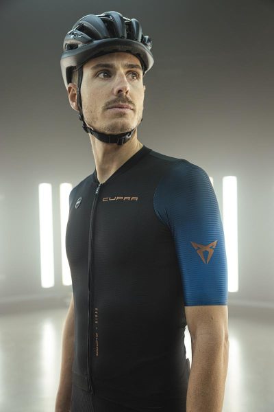 Gobik y CUPRA lanzan una nueva colección de ropa de ciclismo en edición especial